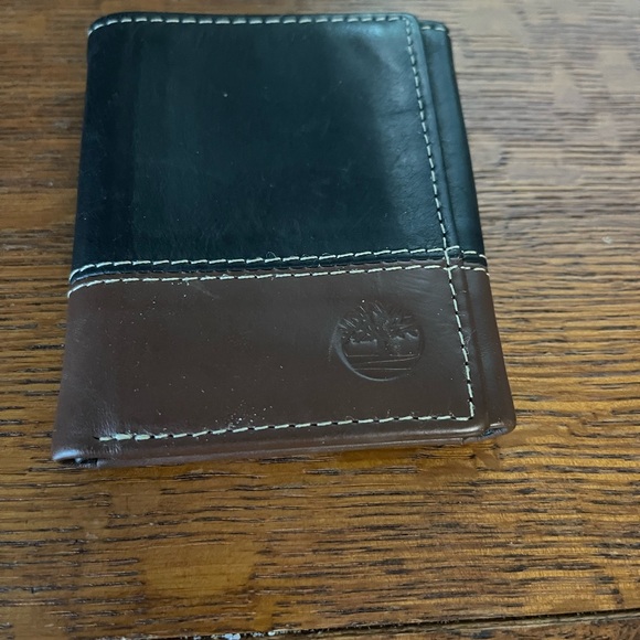 Timberland leather tri-fold man Wallet, brown/black, good condition - Picture 1 of 5